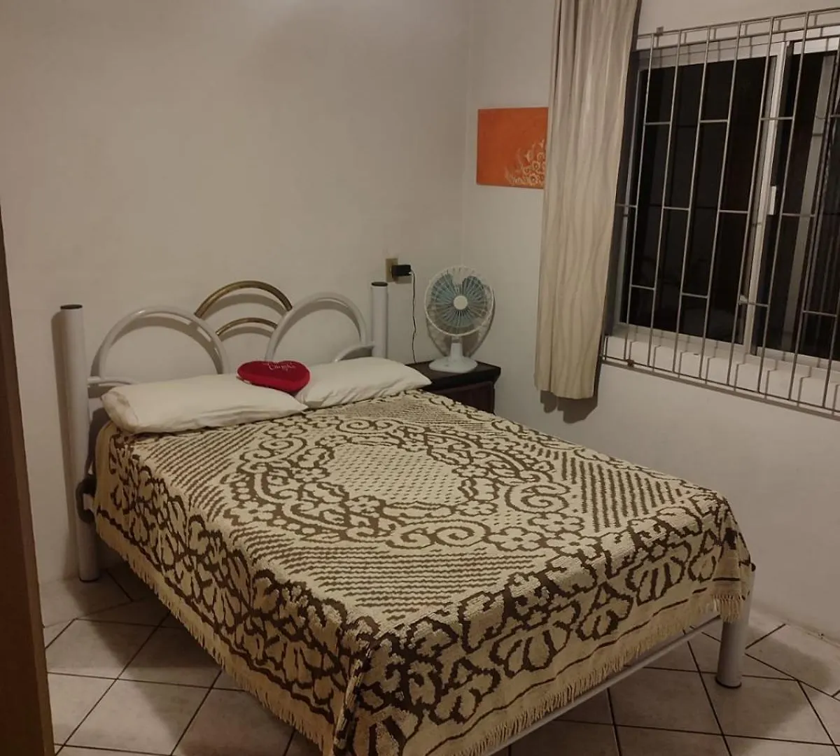 Apartamento Praia Dos Ingleses Florianópolis شقة